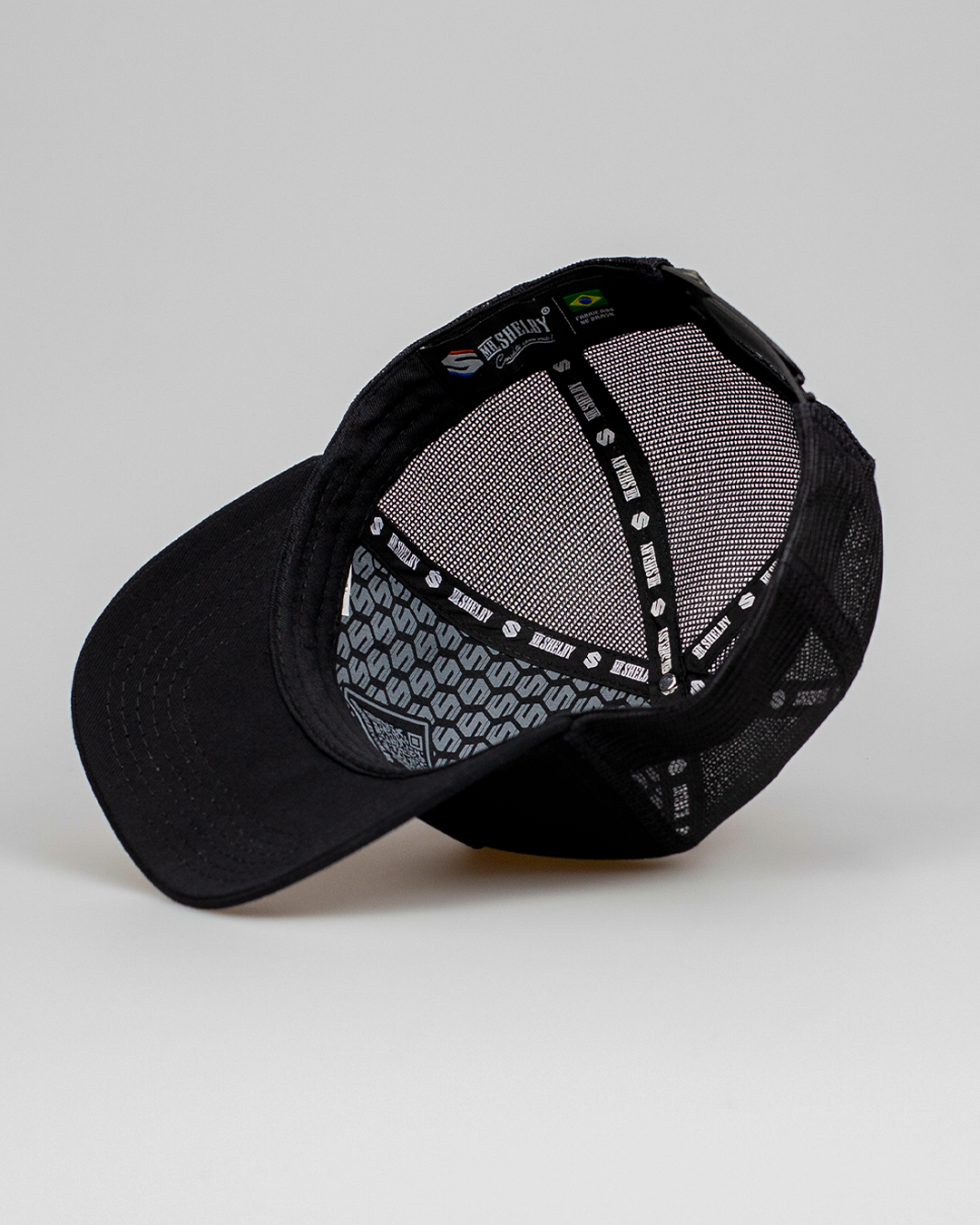 Boné Mr. Shelby Trucker Brasão All Black